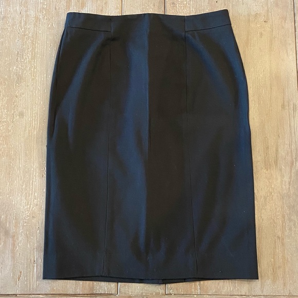 GAP Bi-Stretch Cotton Pencil Skirt - Picture 3 of 5